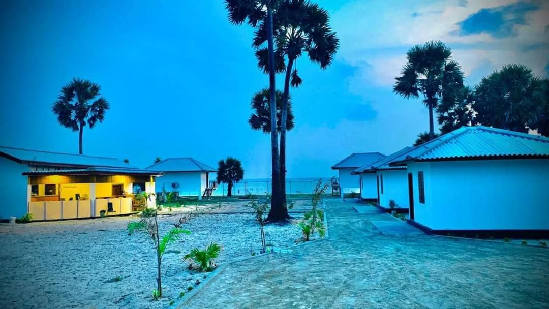 Palm Beach Resort Ceylon Jaffna Dış mekan fotoğraf